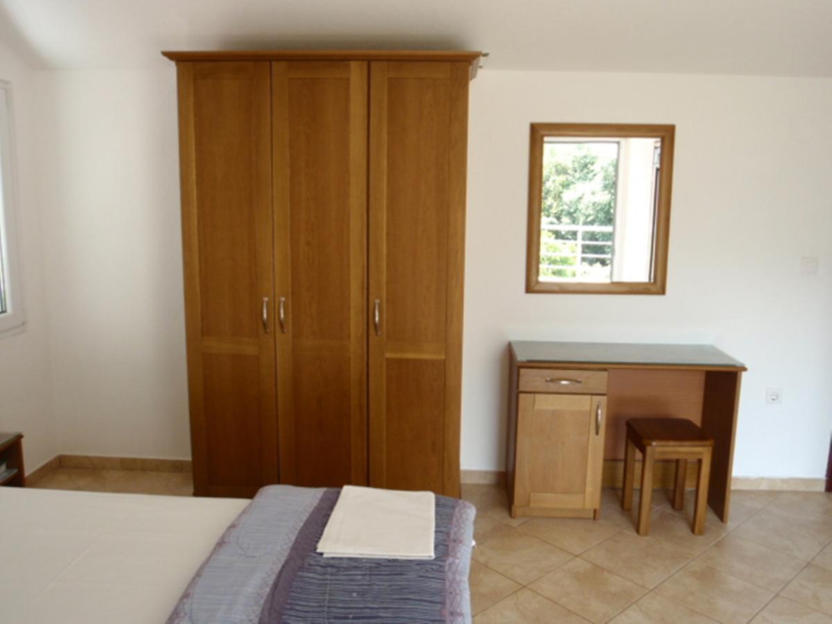 Apartments Lanterna ティヴァト エクステリア 写真