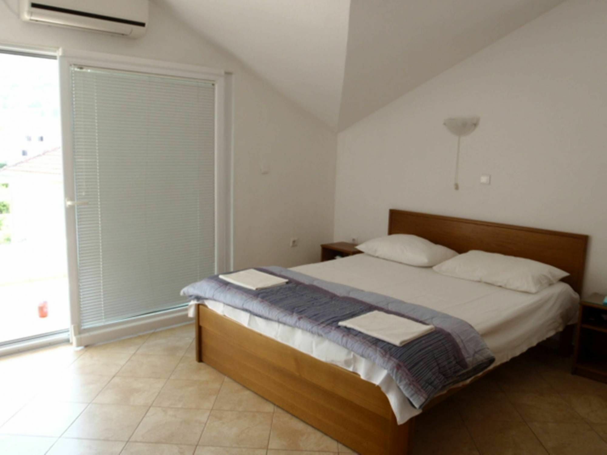 Apartments Lanterna ティヴァト エクステリア 写真